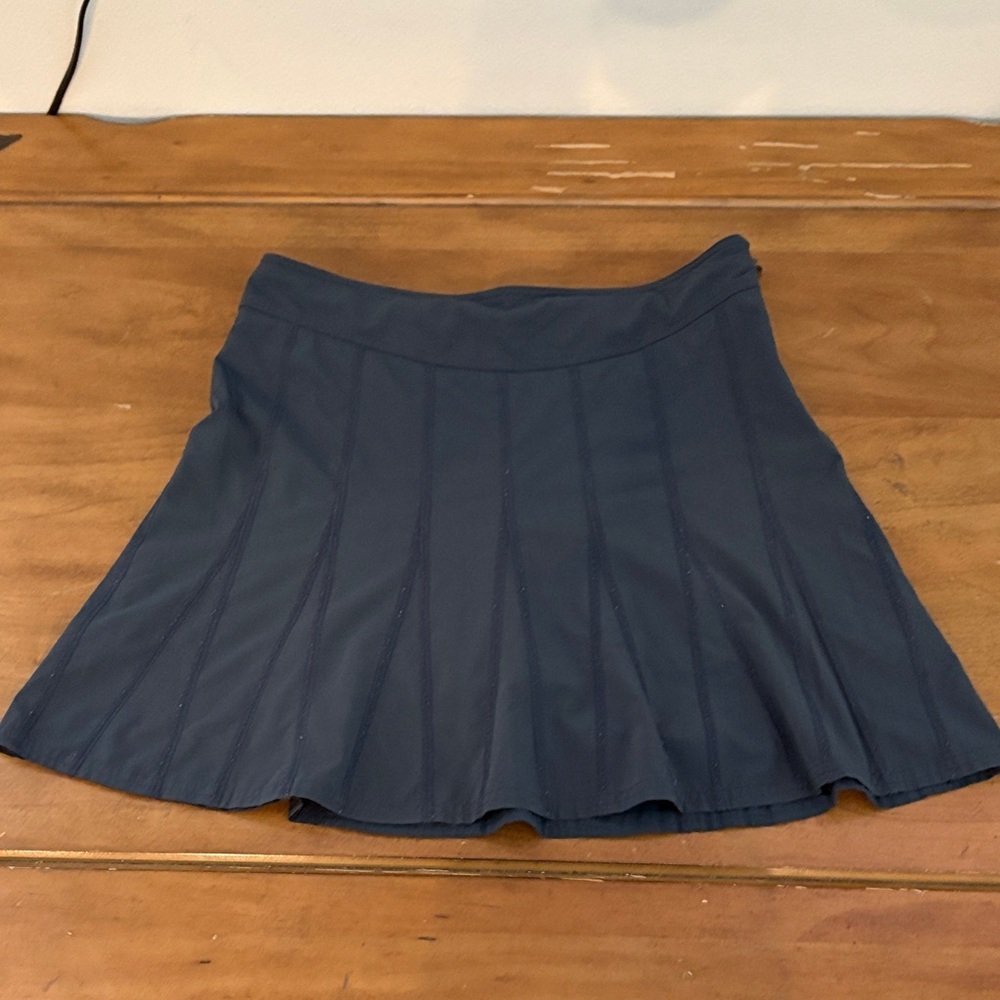 Athleta Grey Skater Skort Size 6